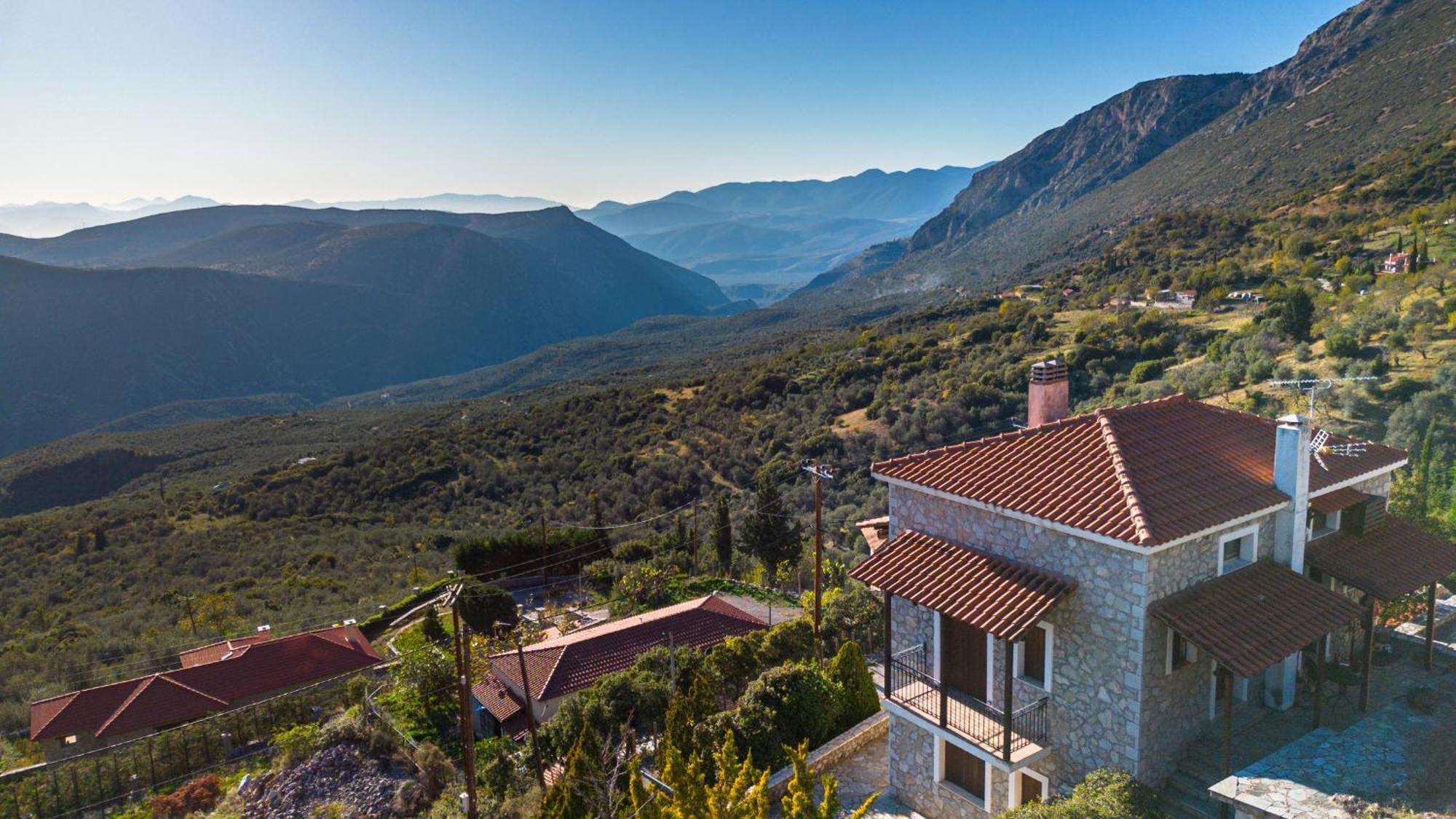 Rock Dandy Deluxe Chalet In Arachova - Delphi, Sauna, Prv Parking, Amazing View Exteriér fotografie