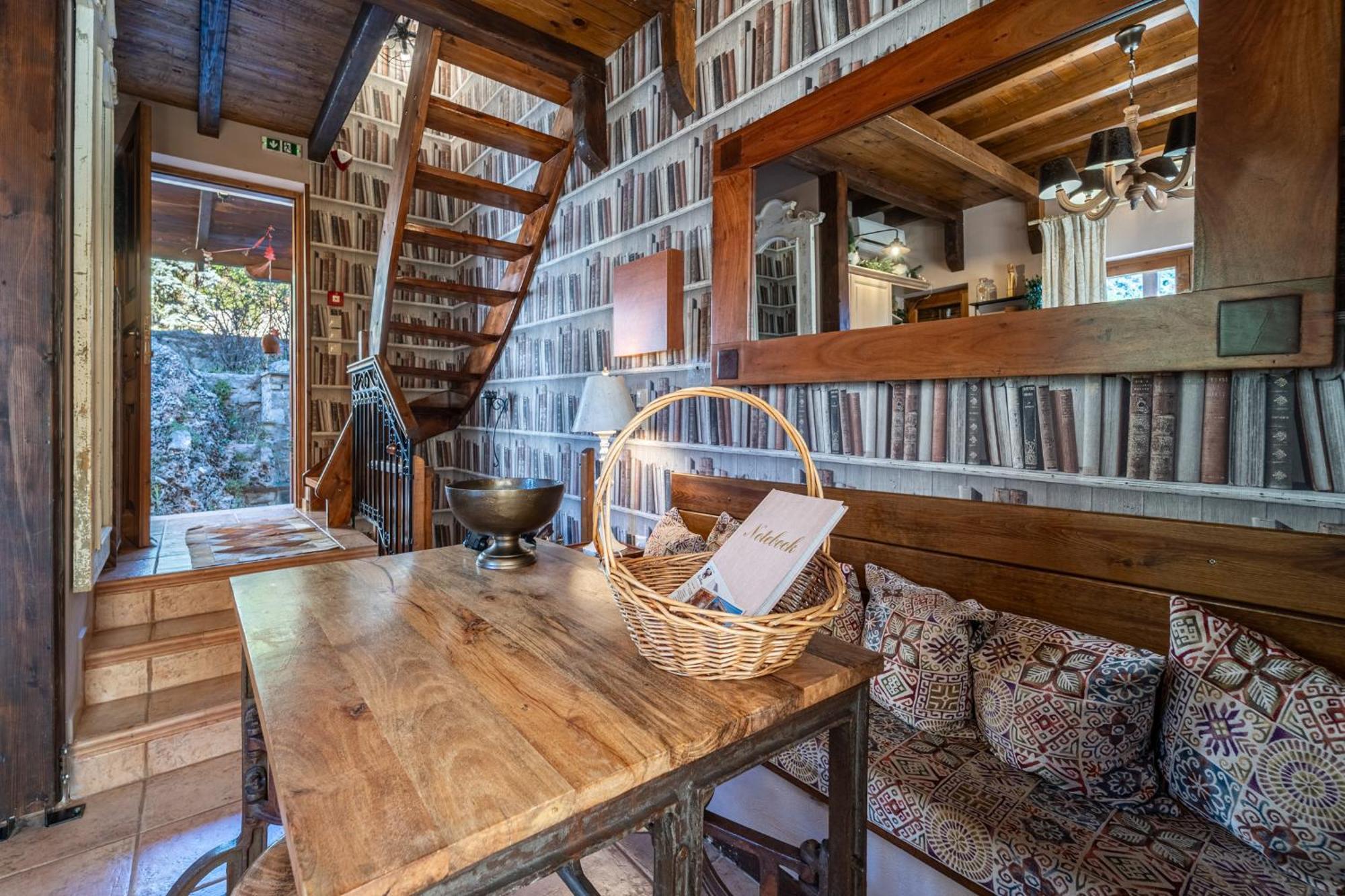 Rock Dandy Deluxe Chalet In Arachova - Delphi, Sauna, Prv Parking, Amazing View Exteriér fotografie