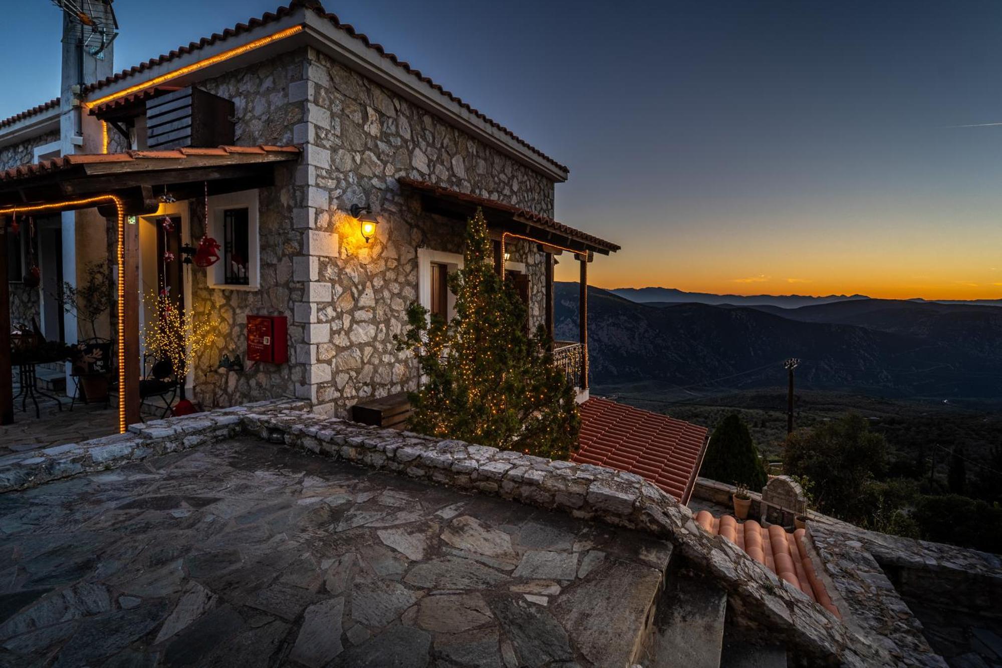 Rock Dandy Deluxe Chalet In Arachova - Delphi, Sauna, Prv Parking, Amazing View Exteriér fotografie